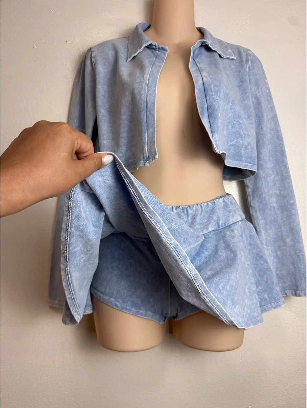 Light Blue Two-Piece Corduroy Crop Jacket and Pleated Skirt Set S/M